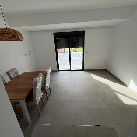 Cato Agro 3, Seafront Villa With Private Pool Afiartis Екстер'єр фото